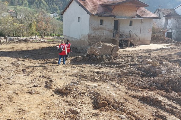 Zatvoren apel za prikupljanje pomoći za stanovništvo u Bosni i Hercegovini pogođeno poplavama